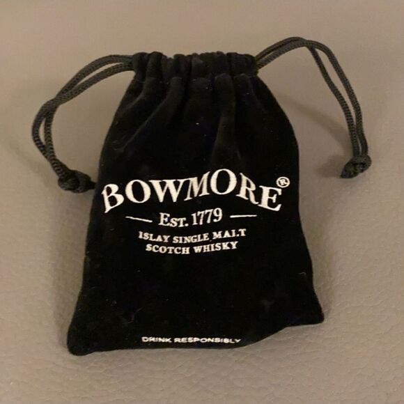 Bowmore Whiskey Stones - Picture 2 of 2